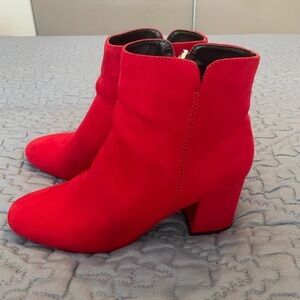 Elegant Red Suede Heeled Boots